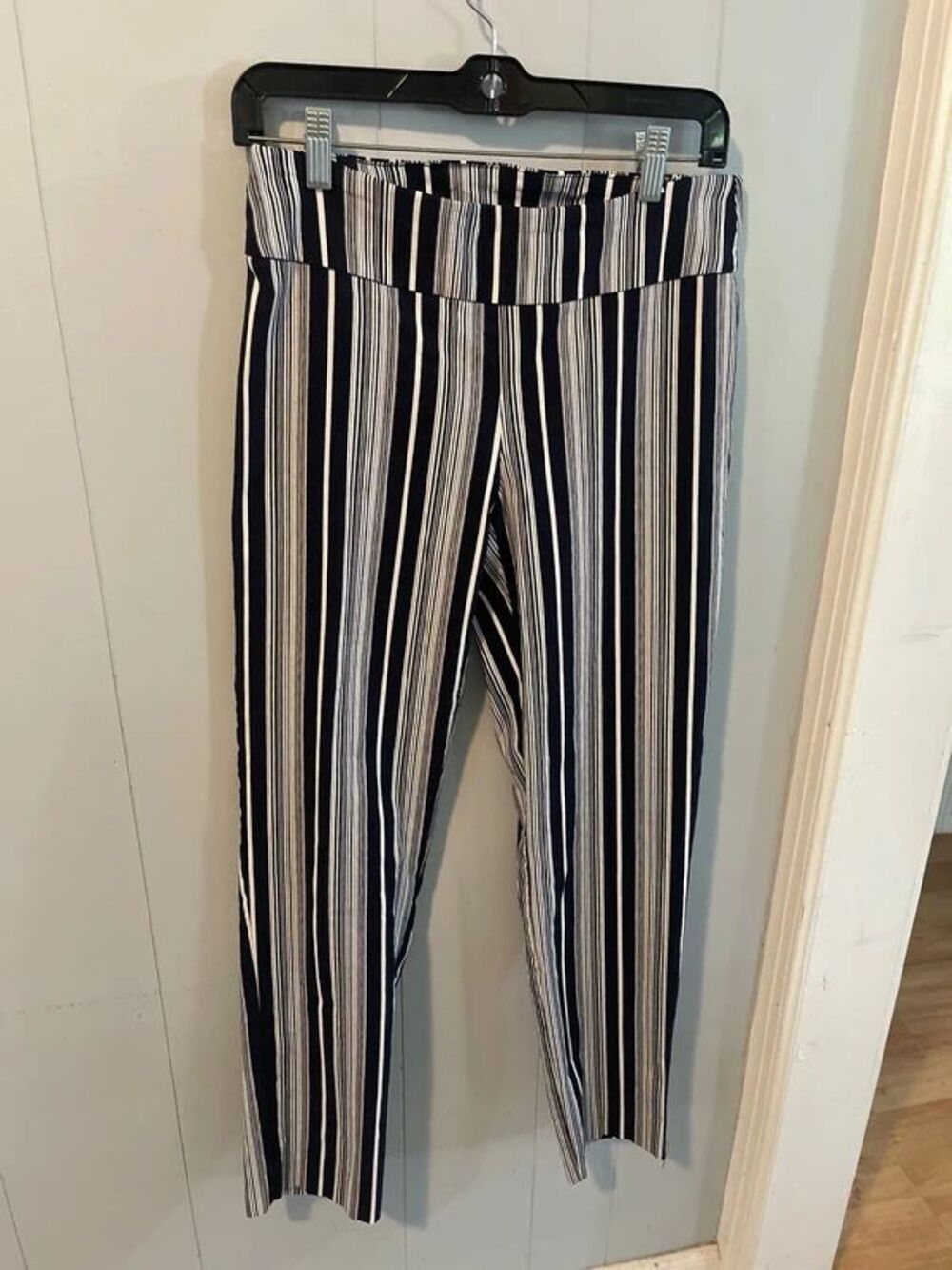 New Direction Size 8 - Picture 1 of 4